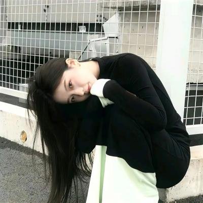 黑色疤痕的蓝调